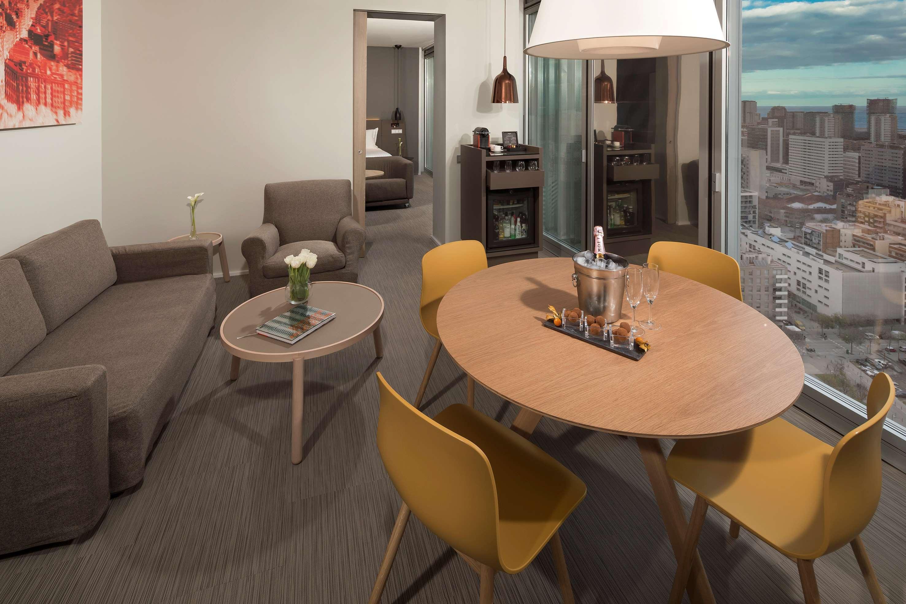 Melia Sky 4* Sup 4* Barcelone